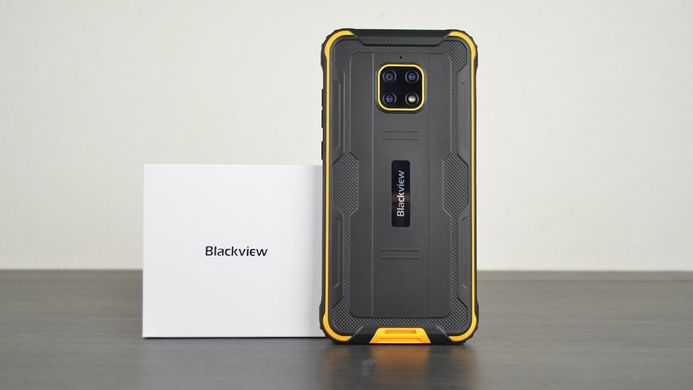 Фото: Blackview BV4900 Pro 4/64 Гб NFC Yellow